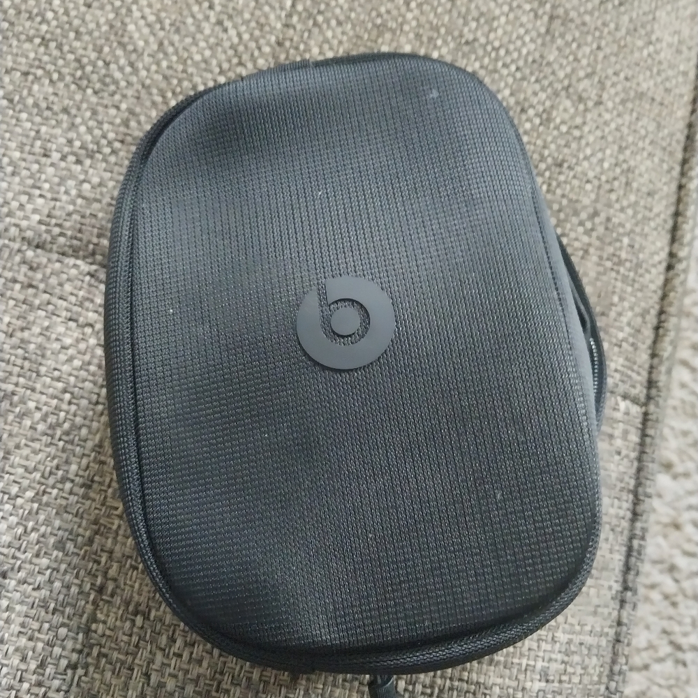 Beats Carrying Case, Black